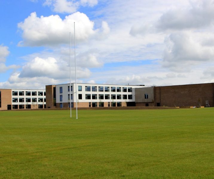 Exterior shot of aureus school - an Oxfordshire school immersion programme partner school in the uk